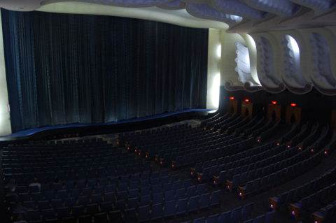 MovieTheaterSeat17